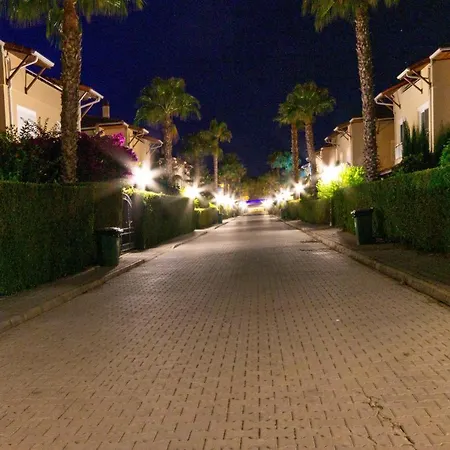 Paradise Town Legend Villa